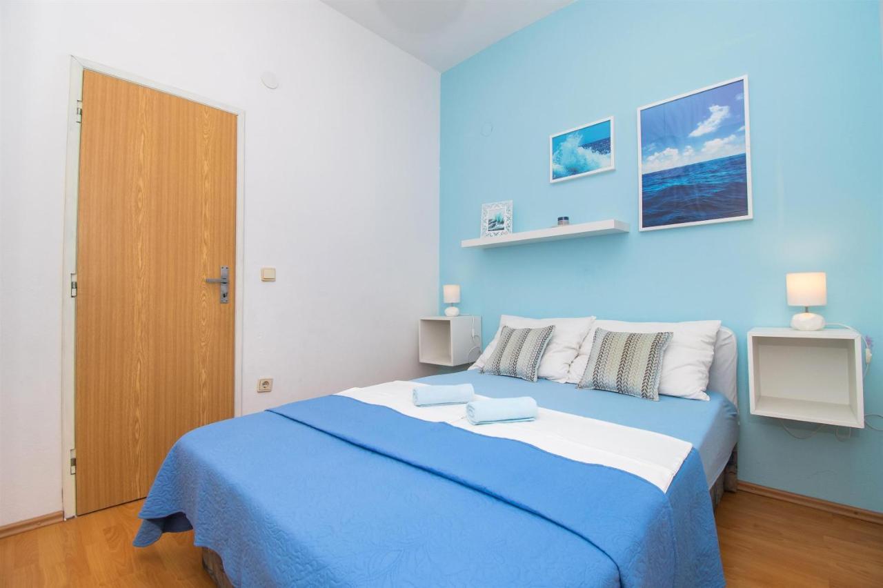 Apartments Dijana Пакоштане Екстер'єр фото