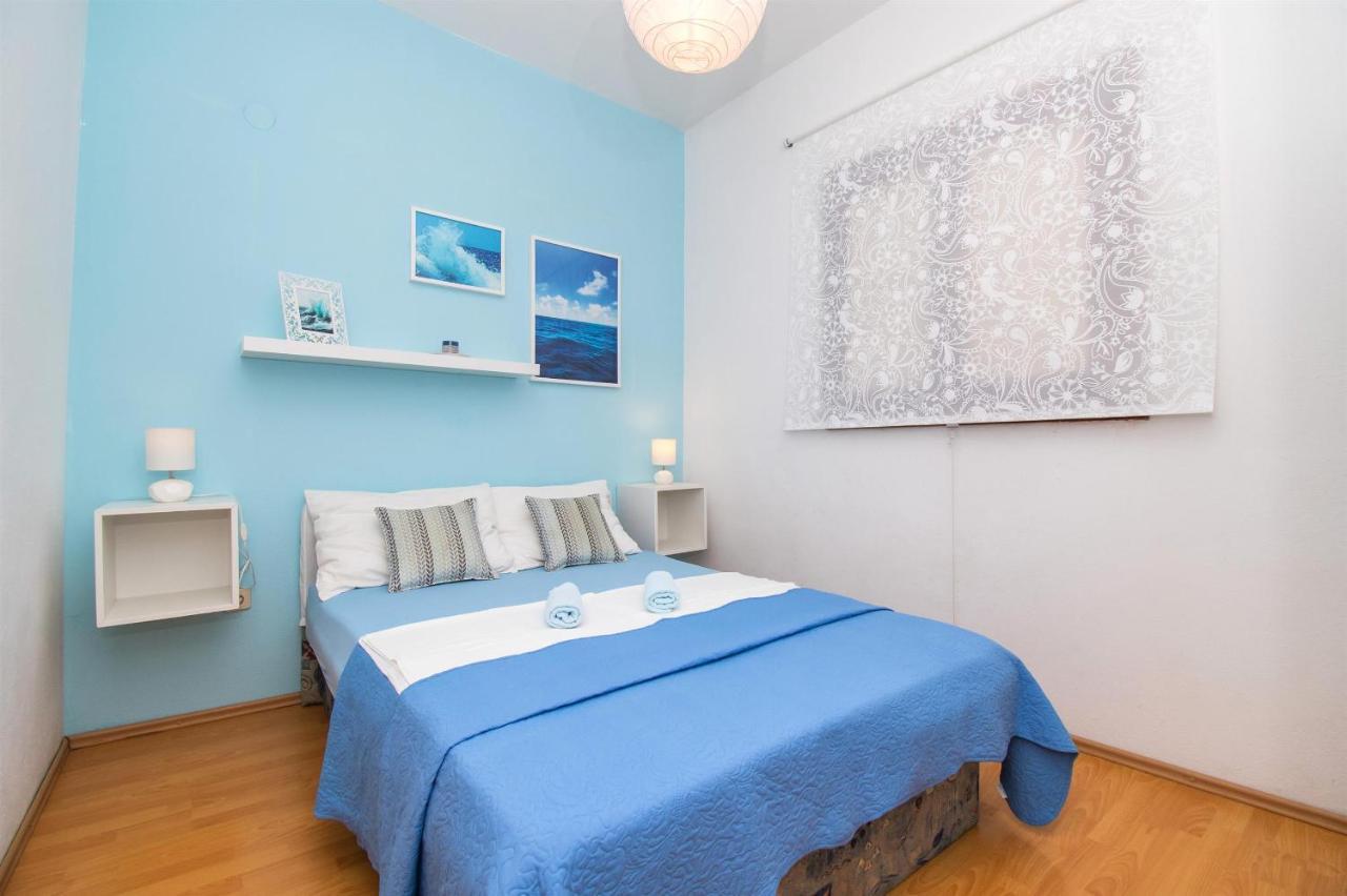Apartments Dijana Пакоштане Екстер'єр фото
